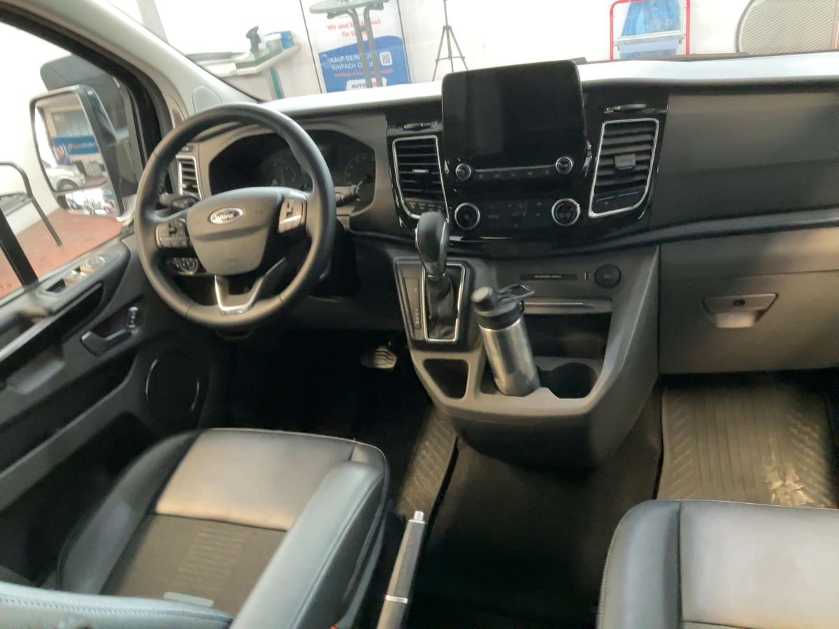 Ford Tourneo 2024 — photo 19