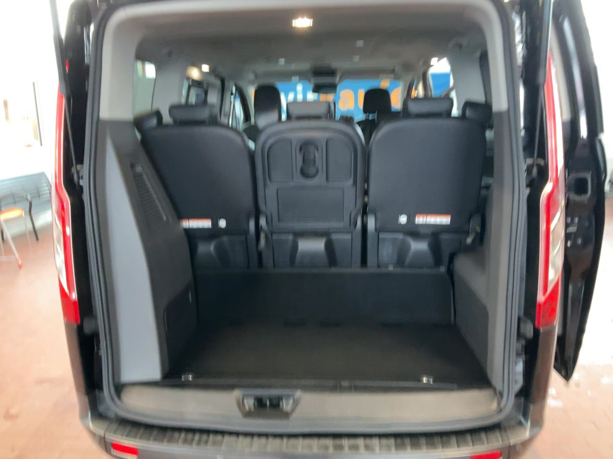 Ford Tourneo 2024 — photo 17