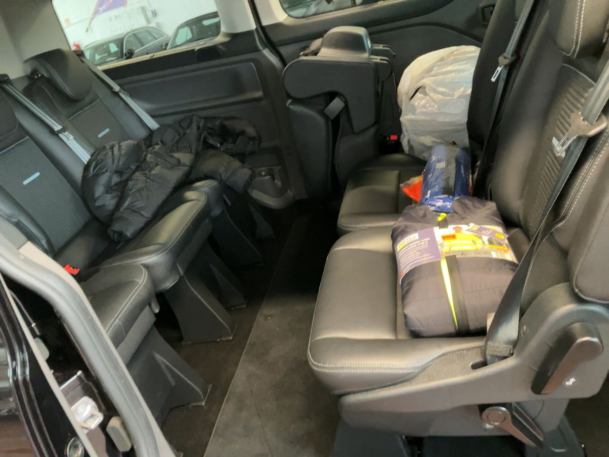 Ford Tourneo 2024 — photo 21