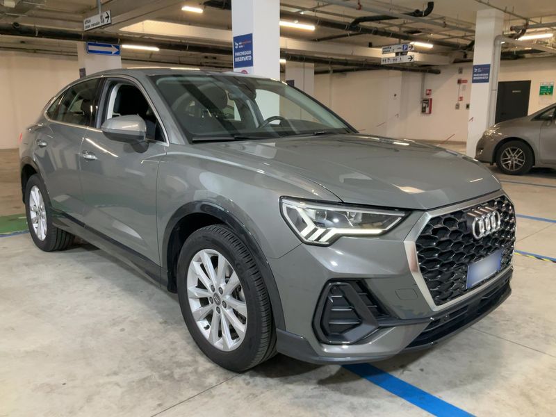Audi Q3 Sportback 35 TDI — zdjęcie 8