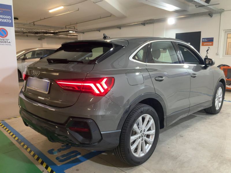 Audi Q3 Sportback 35 TDI — zdjęcie 6