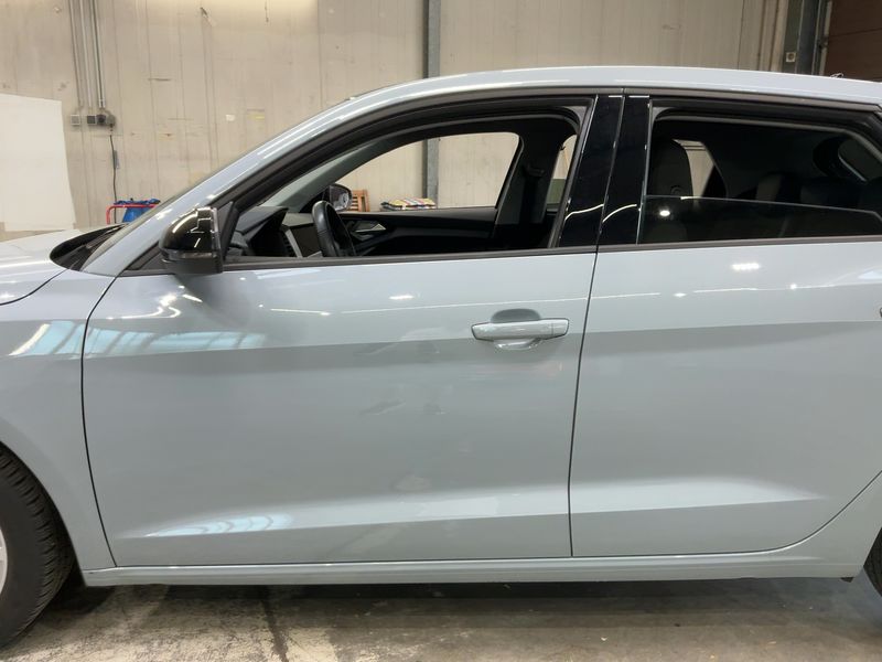Audi A1 Sportback 25 TFSI advanced — zdjęcie 4