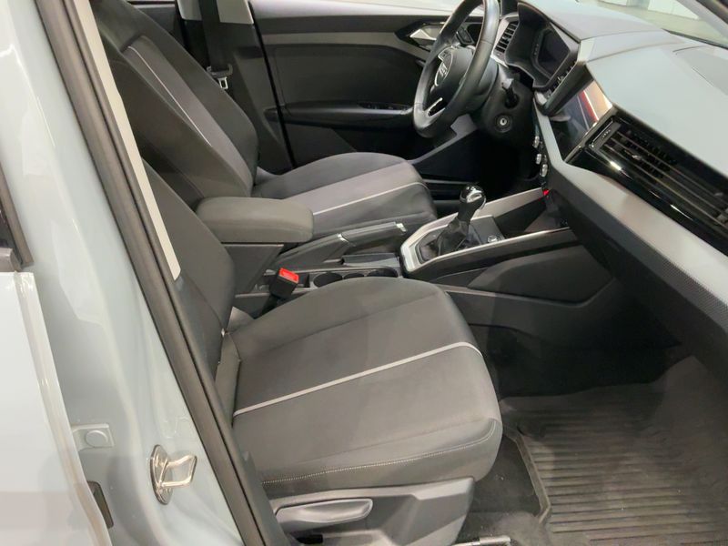 Audi A1 Sportback 25 TFSI advanced — zdjęcie 11
