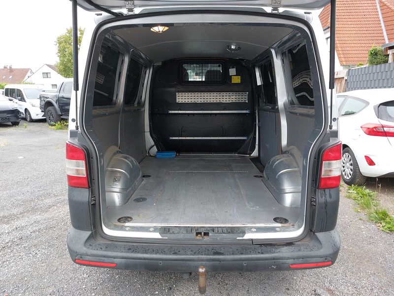 Volkswagen T5 Kombi 2.0 TDI 4Motion — zdjęcie 9