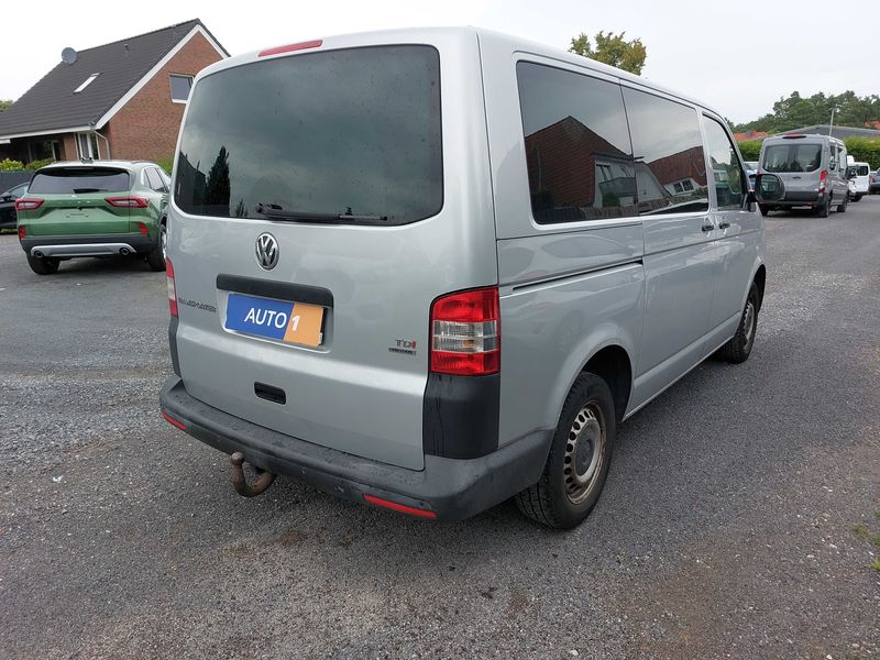 Volkswagen T5 Kombi 2.0 TDI 4Motion — zdjęcie 5