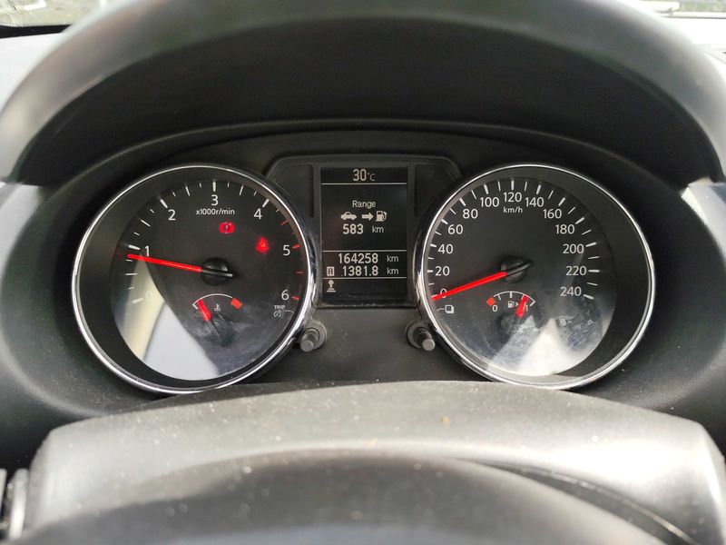 Nissan Qashqai+2 1.6 dCi Acenta 4x4 — zdjęcie 12