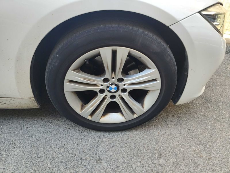 BMW 3er 318d Sport Line 2016 – снимка 15