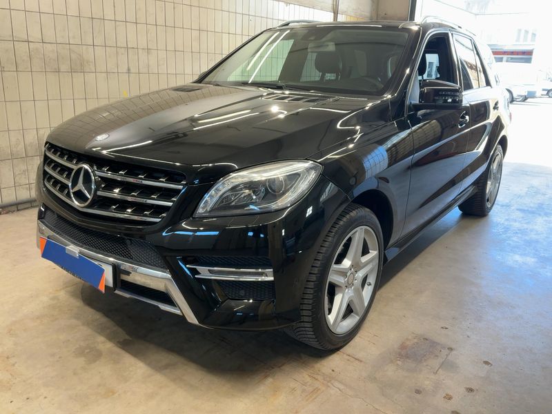 Mercedes-Benz M-Klasse
