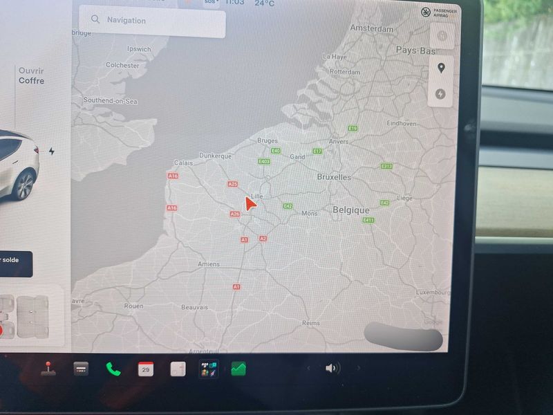 Tesla Model Y Max Range Dual AWD AWD — zdjęcie 13