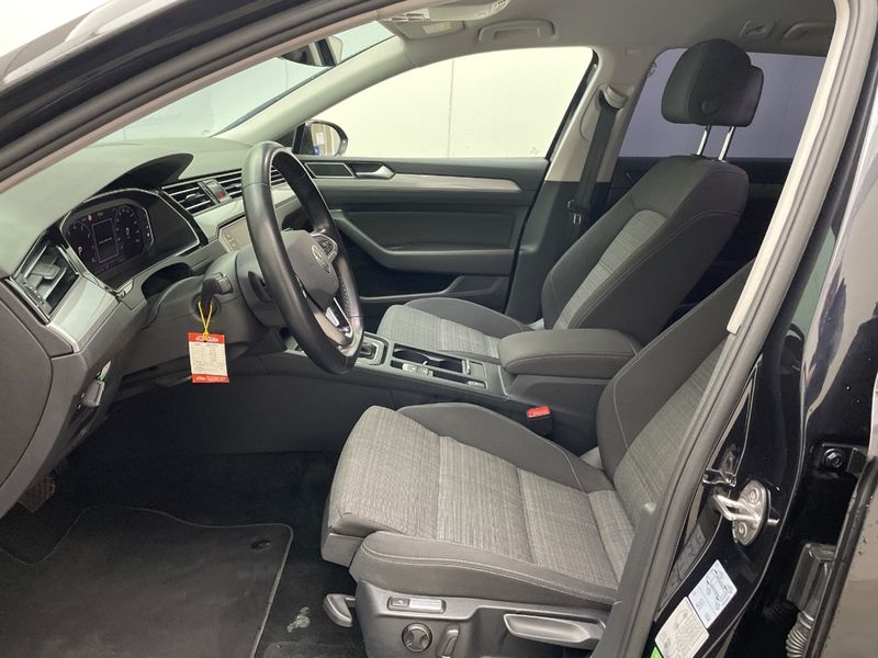 Volkswagen Passat 2.0 TSI Business — zdjęcie 6