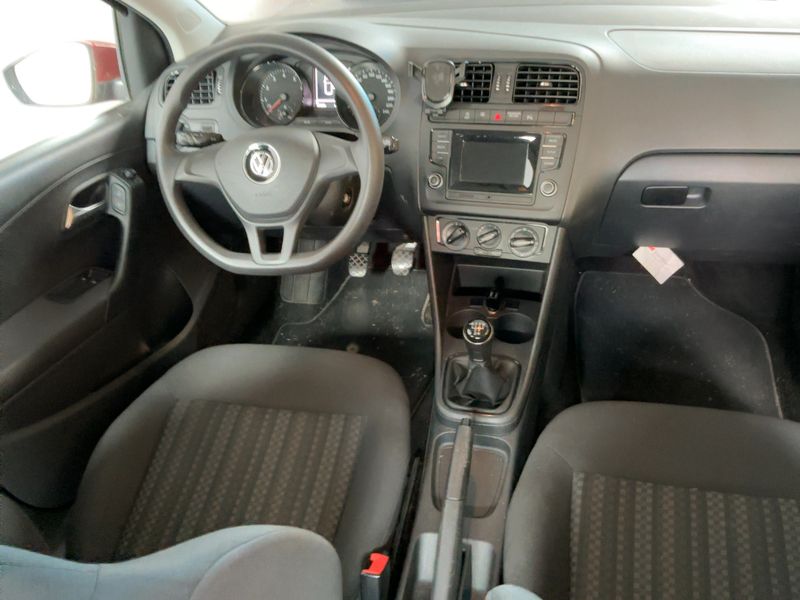 Volkswagen Polo 1.2 TSI Advance BlueMotion Tech 2014 – снимка 17