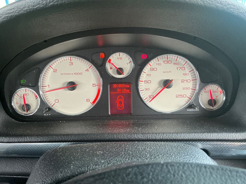 Peugeot 407 2.0 HDi ST Sport 2006 – снимка 4