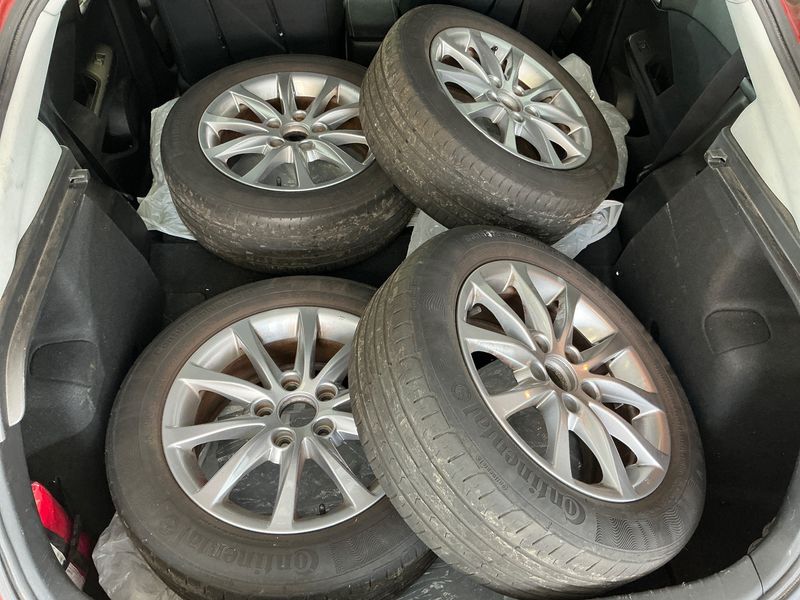 Honda Civic 1.4 Comfort 2015 – снимка 15