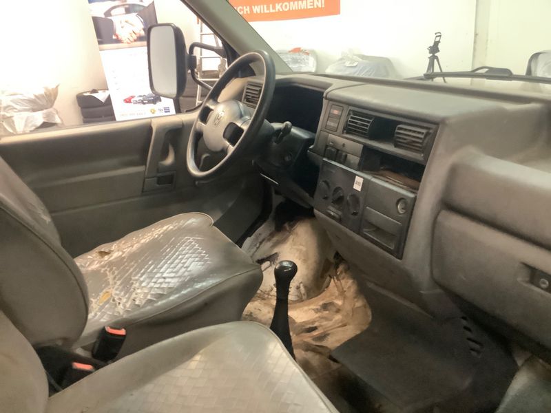 Volkswagen T4 Transporter 2.5 Pritsche Doppelkabine — zdjęcie 3