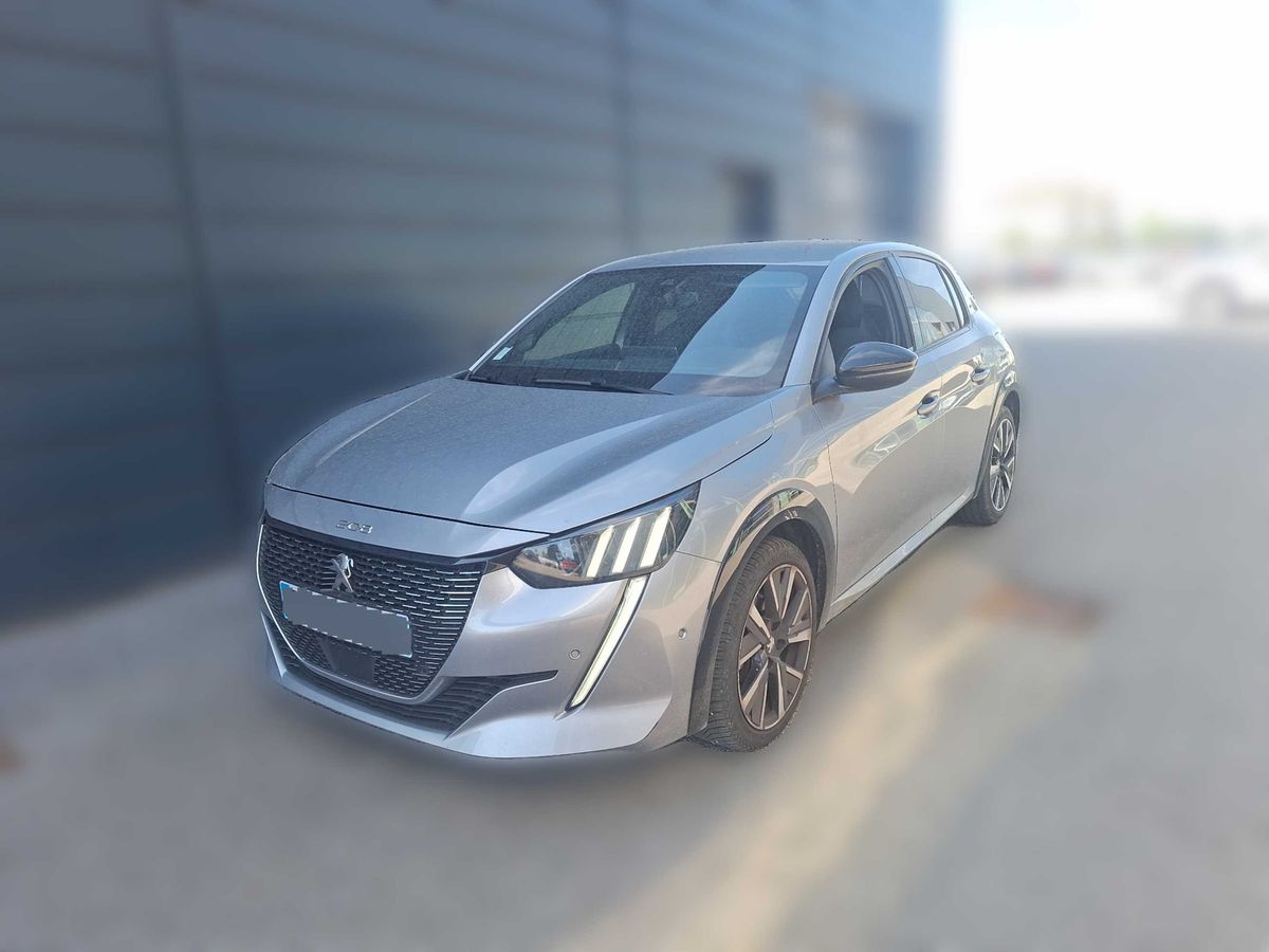 Peugeot 208 2021