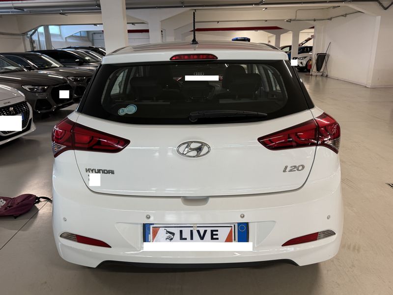 Hyundai i20 1.2 Comfort — zdjęcie 4