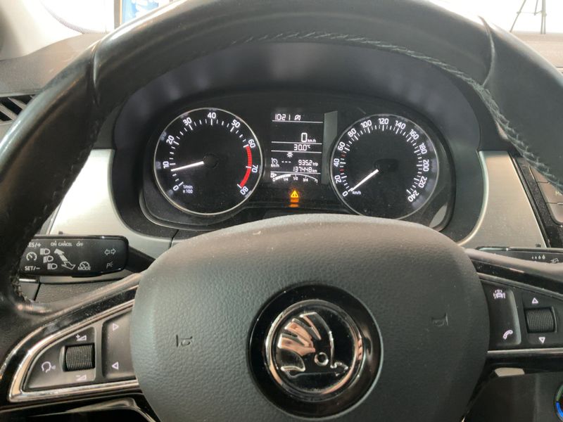 Skoda Fabia 1.2 TSI Ambition 2017 – снимка 18