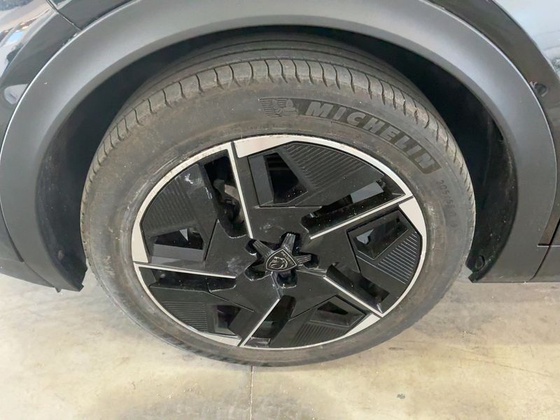 Peugeot 408 1.2 PureTech GT 2023 – снимка 3