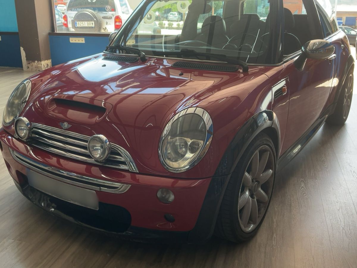 MINI Cooper 2004