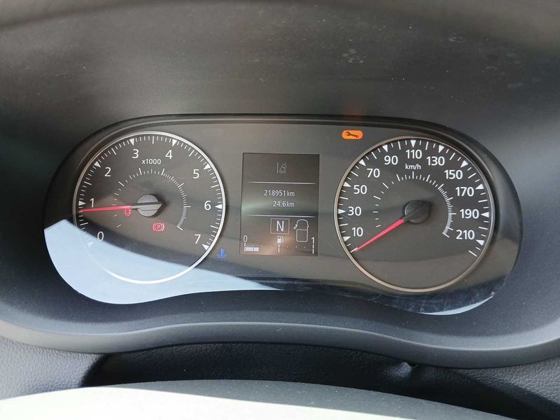 Renault Master 2.3 dCi L2H2 HKa 3,5 Komfort — zdjęcie 12