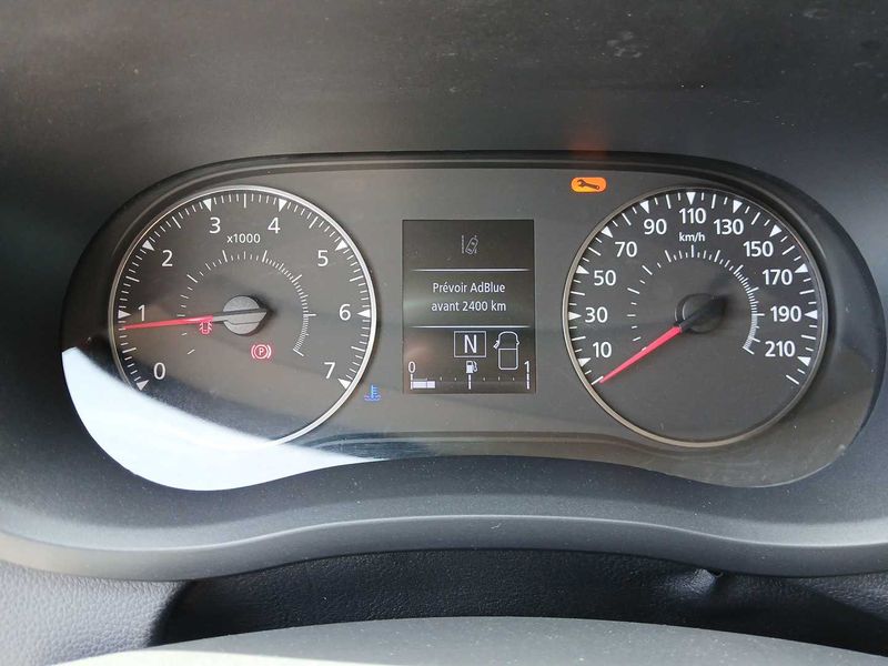 Renault Master 2.3 dCi L2H2 HKa 3,5 Komfort — zdjęcie 22