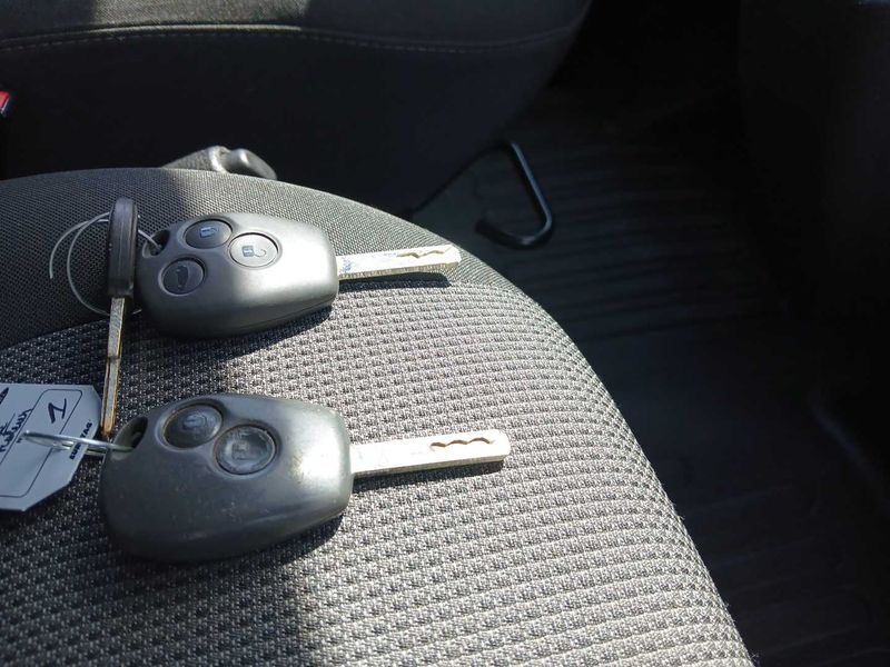 Renault Master 2.3 dCi L2H2 HKa 3,5 Komfort — zdjęcie 17