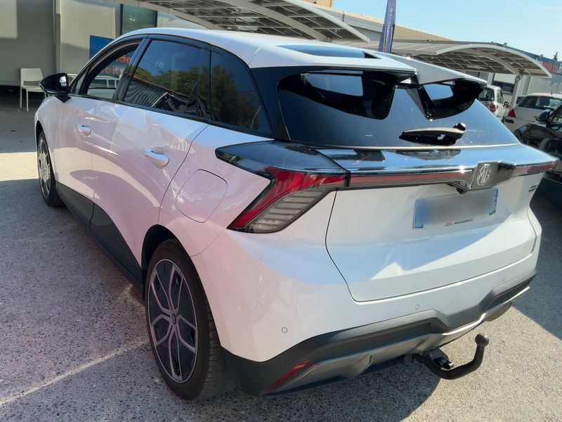 MG 4 electric drive 150 kW Luxury — zdjęcie 3