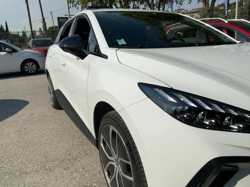 MG 4 electric drive 150 kW Luxury — zdjęcie 8