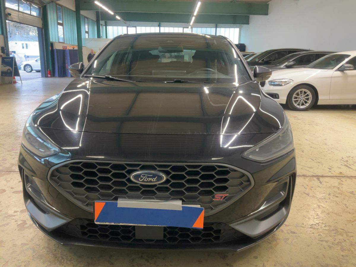 Ford Focus 2024 — photo 15