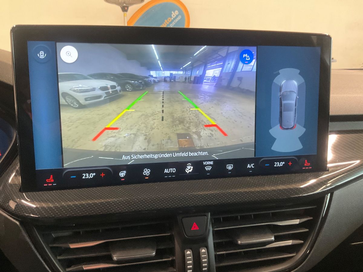 Ford Focus 2024 — photo 24