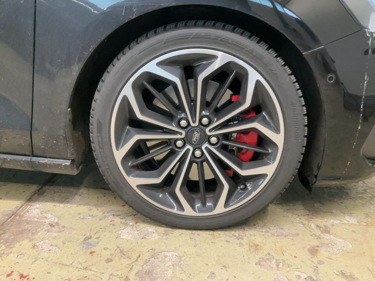 Ford Focus 2024 — photo 12