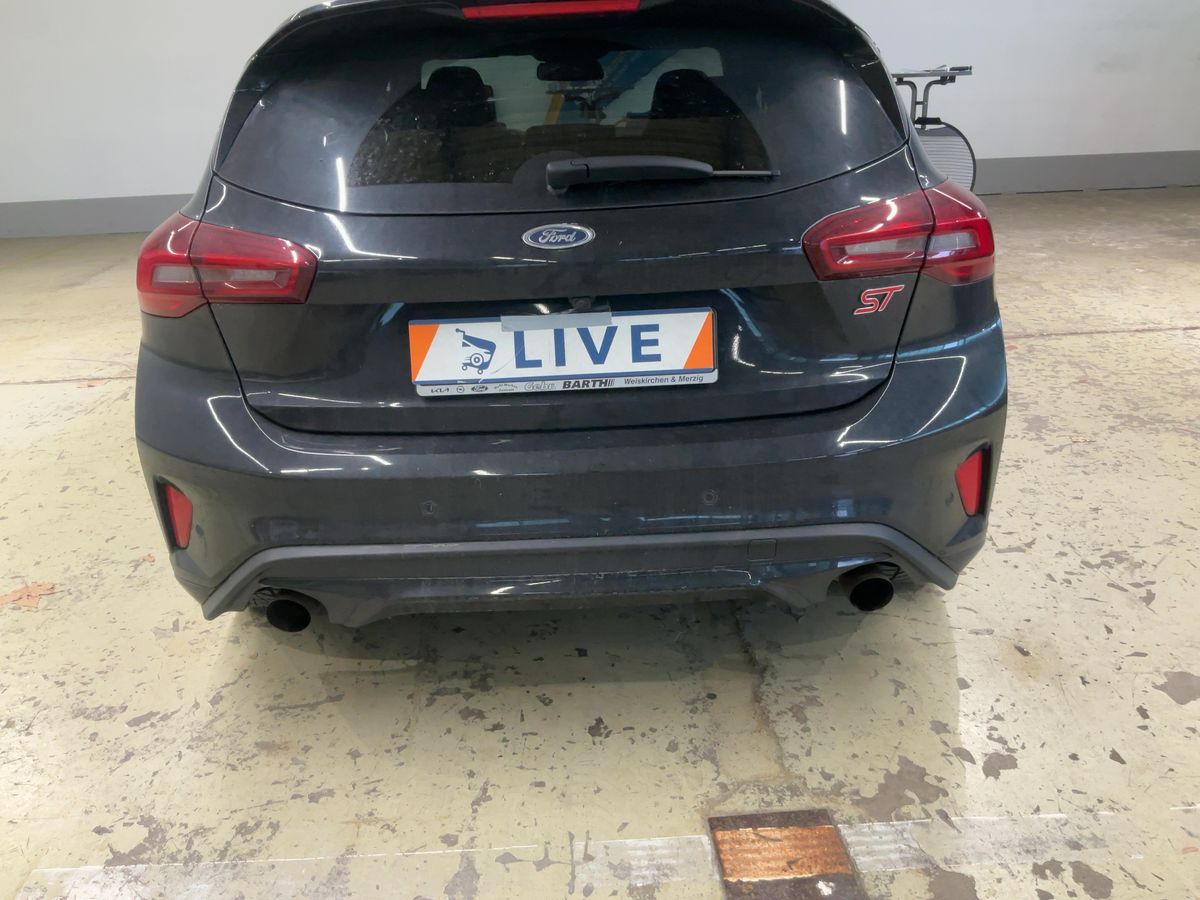 Ford Focus 2024 — photo 8