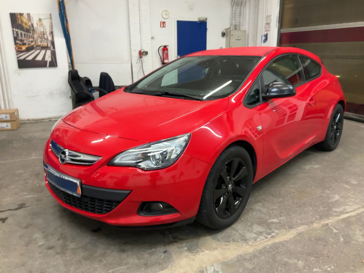 Opel Astra GTC 1.4 Turbo Edition