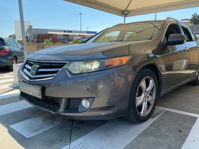 Honda Accord 2.2 DTEC Executive — zdjęcie 2