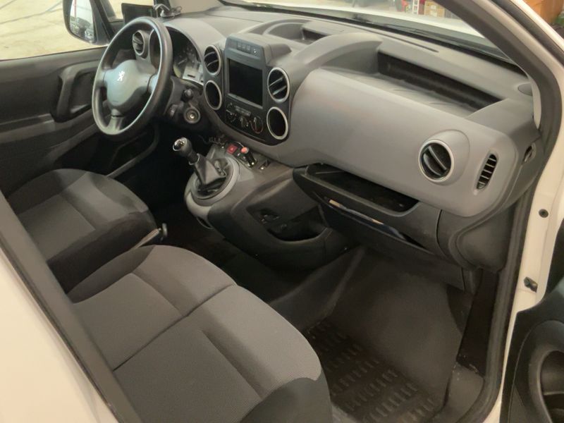 Peugeot Partner 1.6 Blue-HDi L1 Premium Pack — zdjęcie 12
