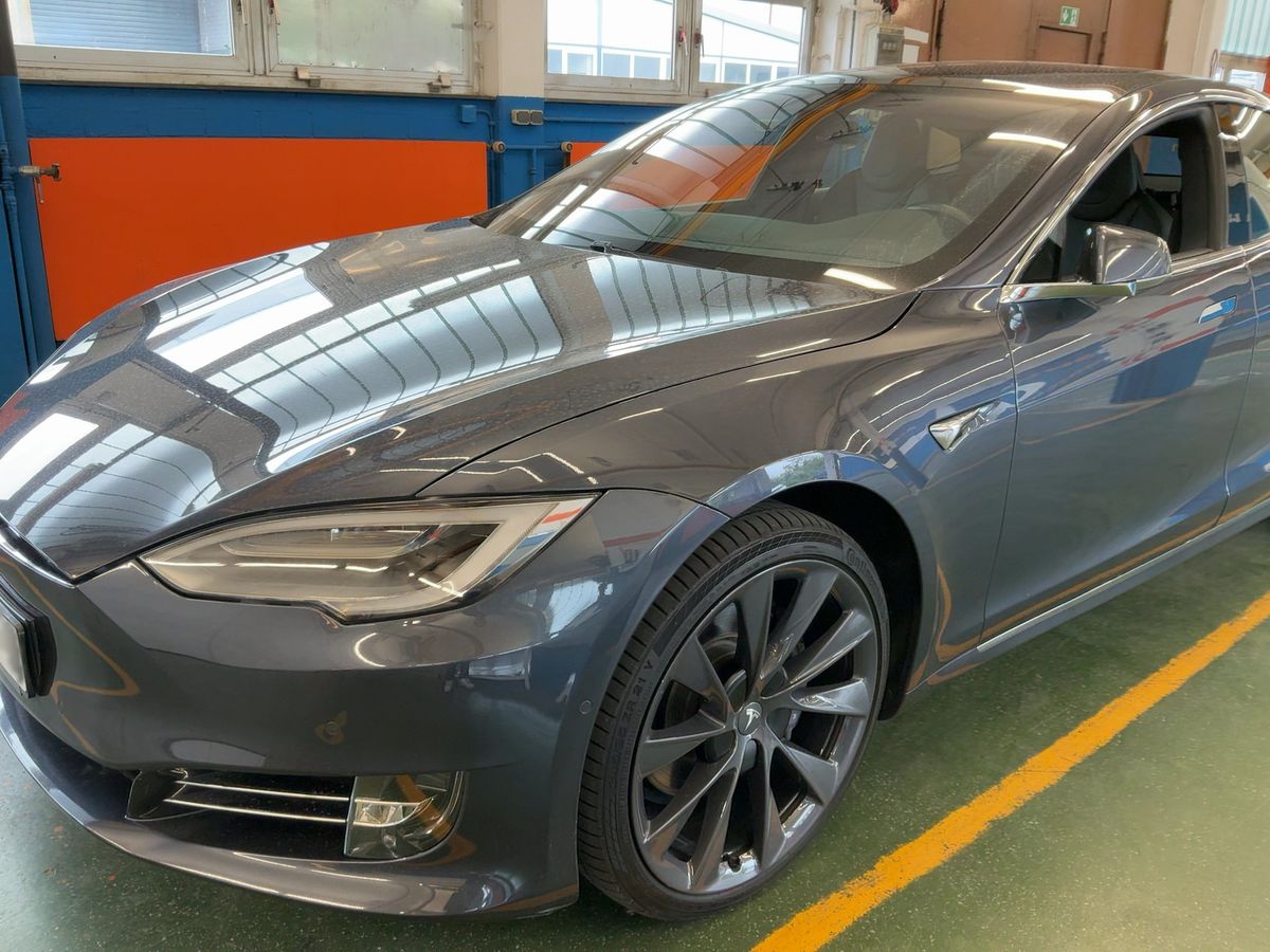 Tesla Model d'occasion