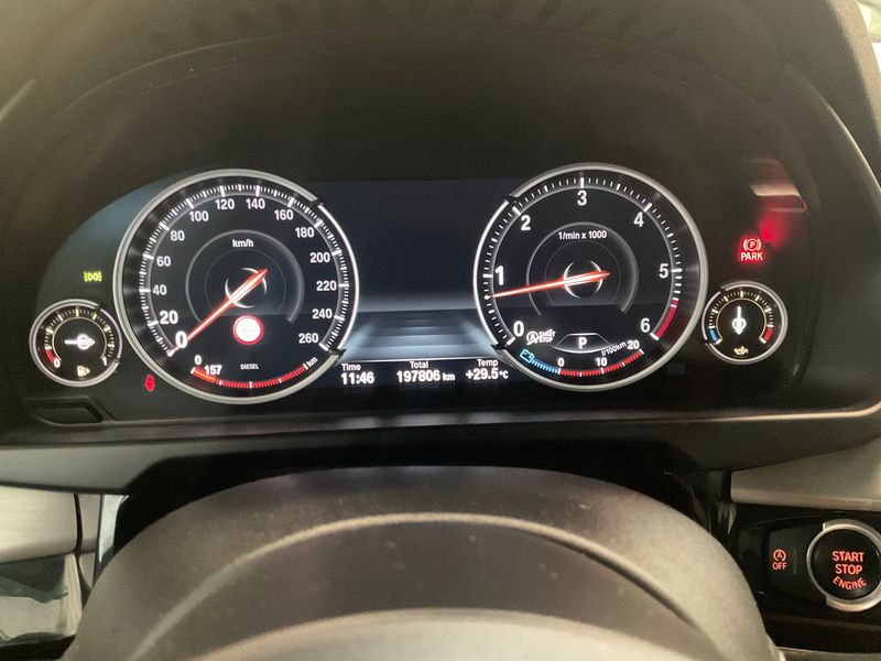 BMW X5 xDrive 40d M Sport — zdjęcie 13