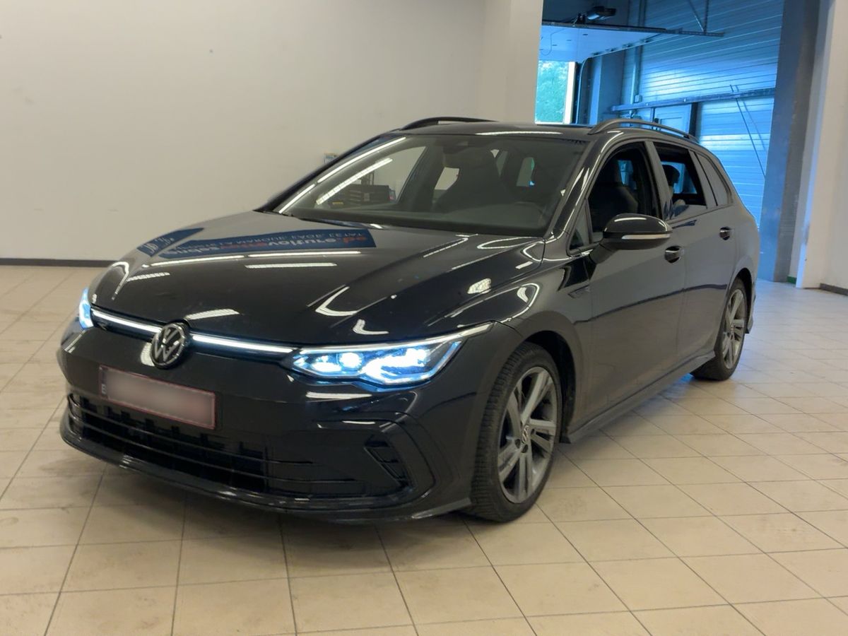 Volkswagen Golf 2022 — photo 1