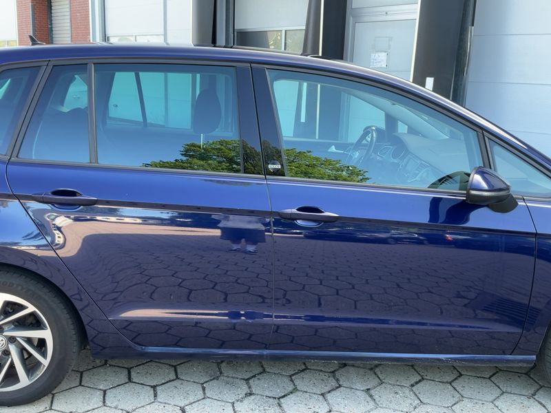 Volkswagen Golf VII Sportsvan 1.6 TDI Sound BlueMotion Tech — zdjęcie 7