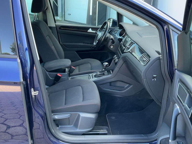 Volkswagen Golf VII Sportsvan 1.6 TDI Sound BlueMotion Tech — zdjęcie 11