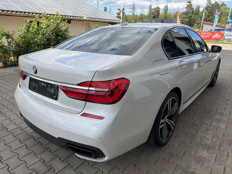 BMW 7er 750i xDrive — zdjęcie 5