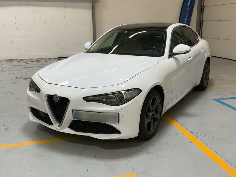 Alfa Romeo Giulia 2.2 JTDM Lusso Q4