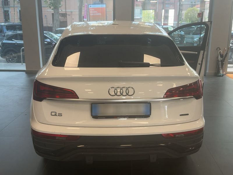 Audi Q5 Sportback 40 TDI Mild-Hybrid quattro advanced — zdjęcie 5