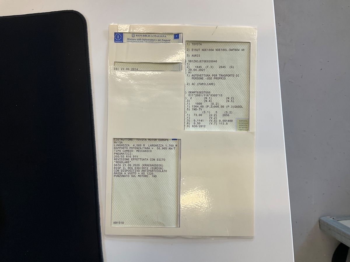 Toyota Auris Touring Sports 1.4 Turbodiesel Active