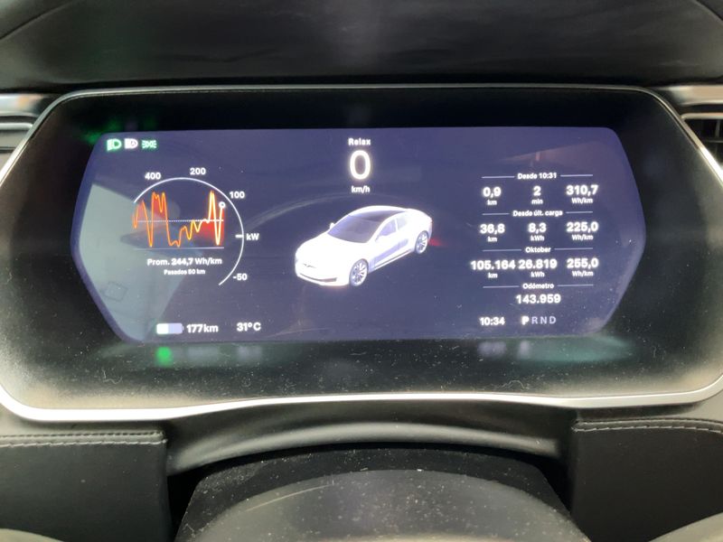 Tesla Model S P85D Performance — zdjęcie 13
