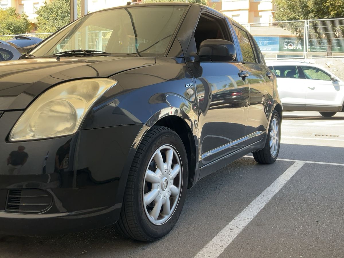 Suzuki Swift 1.3 DDiS GL