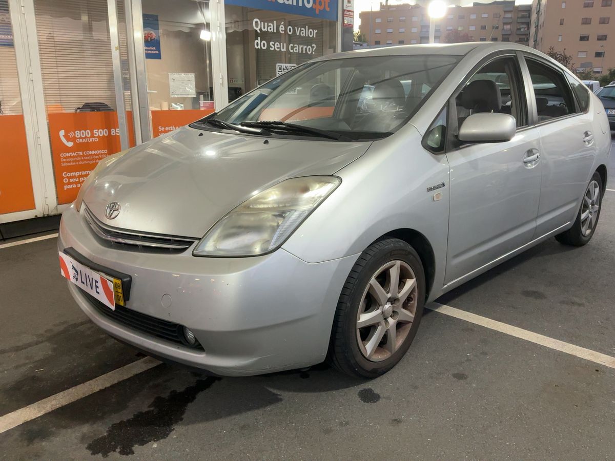 Toyota Prius 1.5 Sol