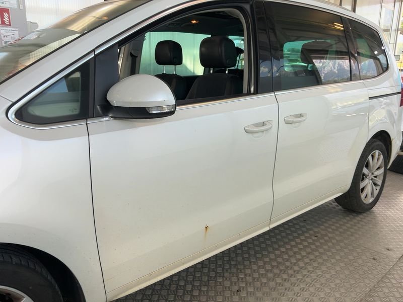 Volkswagen Sharan 2.0 TDI Highline BlueMotion Tech 2014 – снимка 4