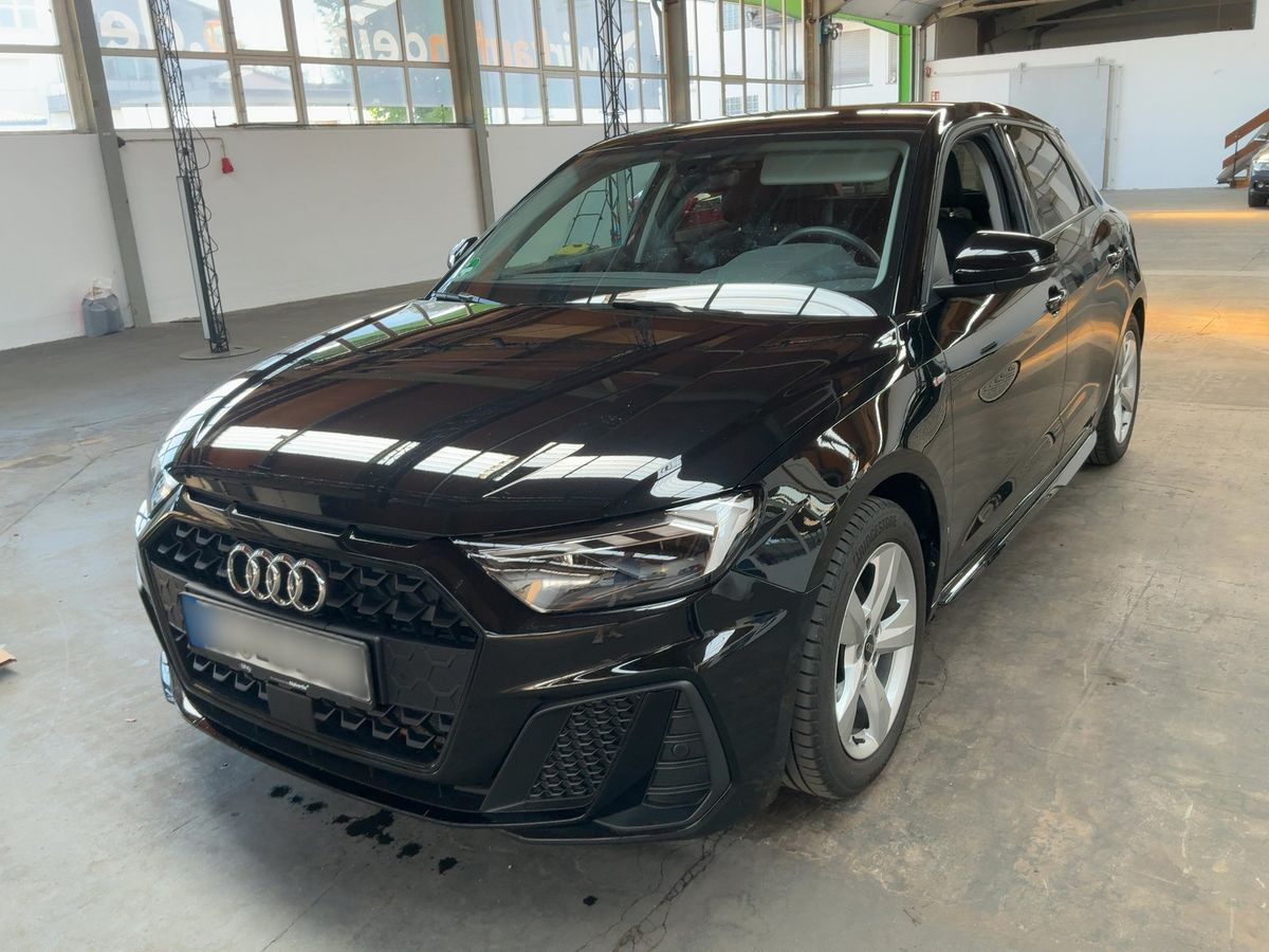 Audi A1 2023