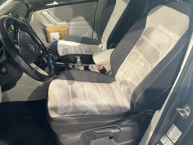 Volkswagen Tiguan 2.0 TDI Executive 4Motion BlueMotion Tech 2016 – снимка 25